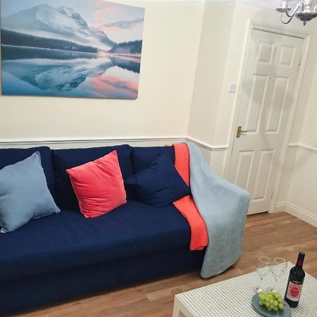Chani Place Northampton Esterno foto