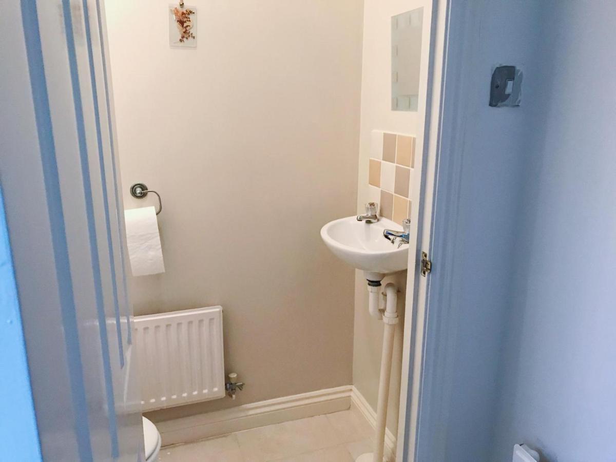 Chani Place Northampton Esterno foto