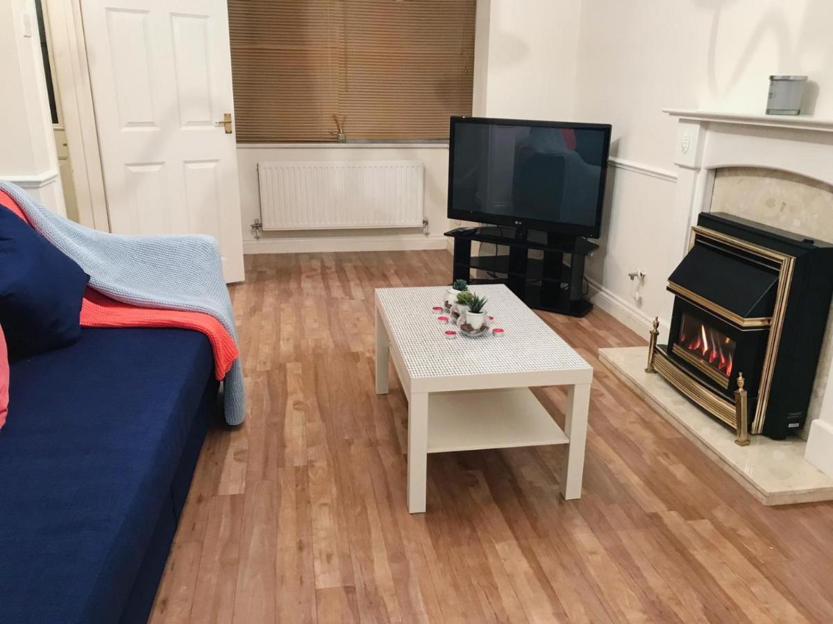 Chani Place Northampton Esterno foto